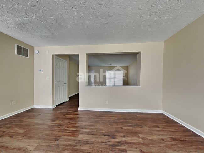 Foto del edificio - 3162 Bridlerun Dr