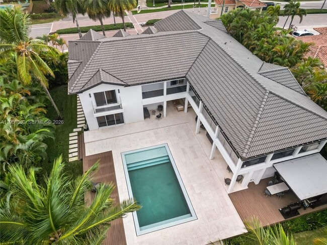 Foto del edificio - 431 Layne Blvd