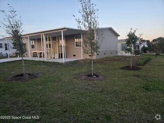 Building Photo - 526 Royal Tern Dr
