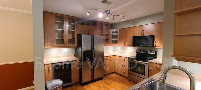 Photo - 7507 Ashby Ln Apartment