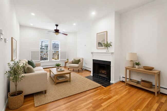 Foto del edificio - 186 W 7th St