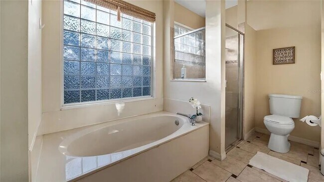 Foto del edificio - 13036 Baybrook Ln
