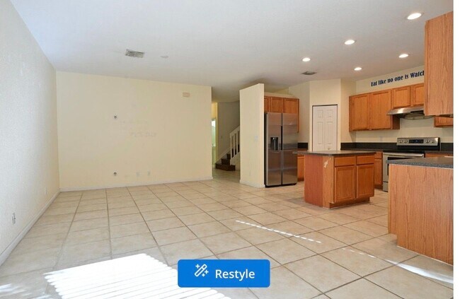 Building Photo - 2789 S Evergreen Cir