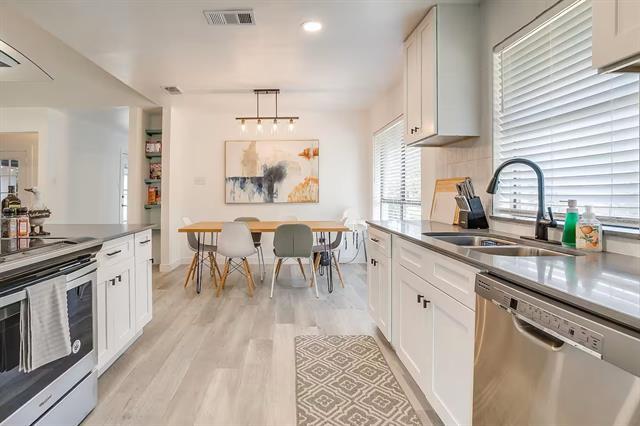 Foto del edificio - 1609 Heather Glen Ct