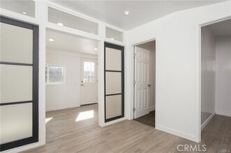 Building Photo - 251 Avenida Del Mar