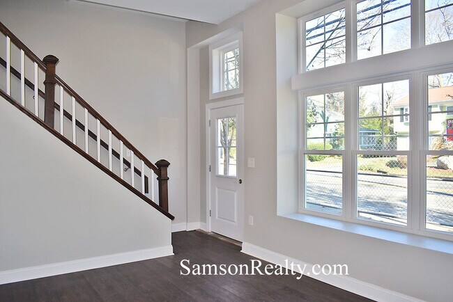 Foto del edificio - 185 Washington Rd