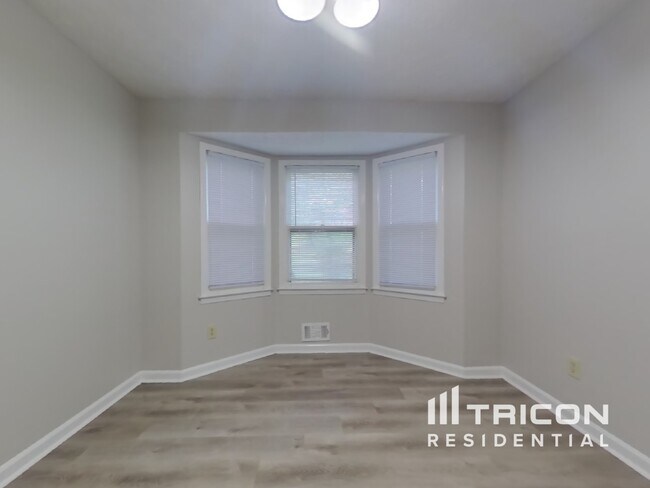 Foto del edificio - 143 Aspen Ct