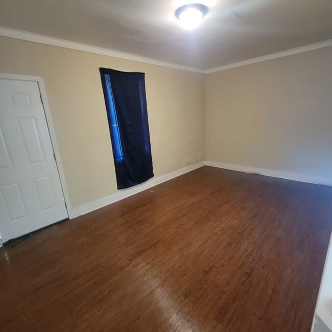Building Photo - 3713 Gayton St