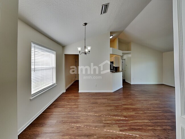 Foto del edificio - 11473 Rolling River Boulevard
