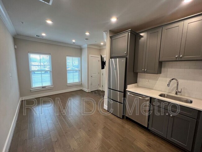 Foto del edificio - 7205 Georgia Ave NW