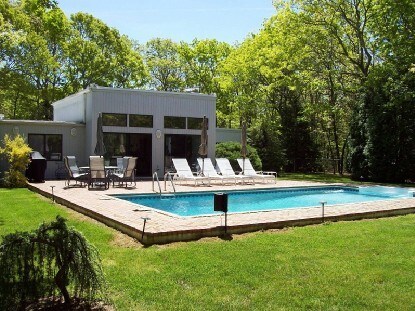 Primary Photo - 9 Cedar Ln