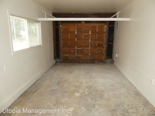 Foto del edificio - 3 br, 1 bath House - 6305 NE Hassalo St.