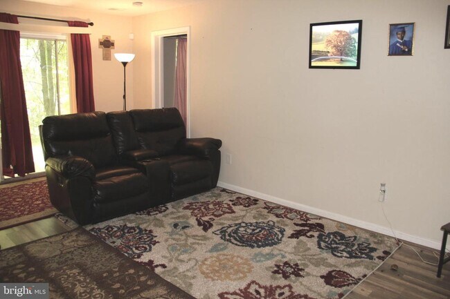 Foto del edificio - 12904 Churchill Ridge Cir