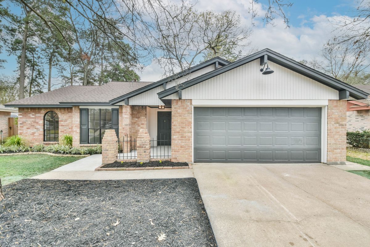 Foto principal - 2718 Foliage Green Dr