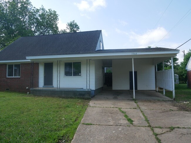 Building Photo - 1463 Vicksburg Dr