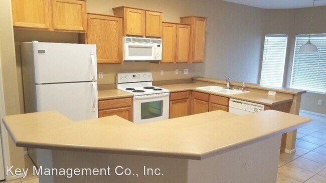 Foto del edificio - 3 br, 2 bath House - 14625 W. Watson Lane
