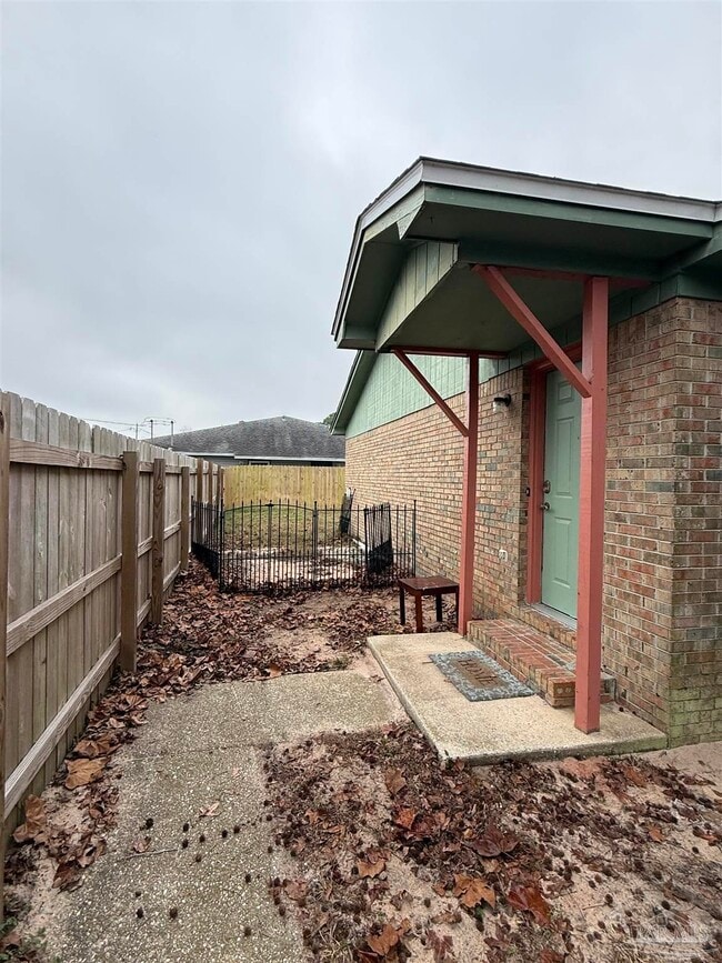 Building Photo - 3354 La Leyenda Ct