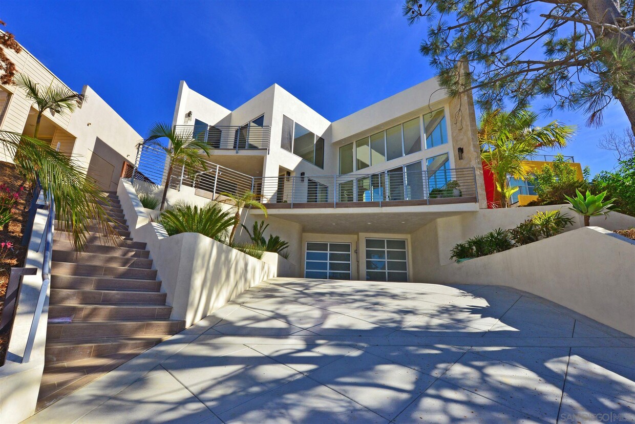 Foto principal - 13721 Pine Needles Dr