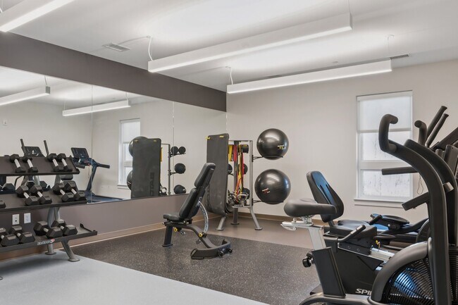 Foto del edificio - Greens at Irvington Mews 2 - Senior Apartments 62+