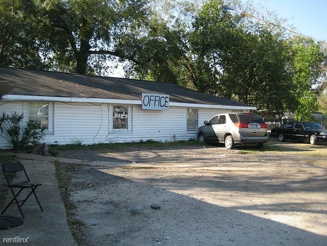 Building Photo - 922 Hollywood St