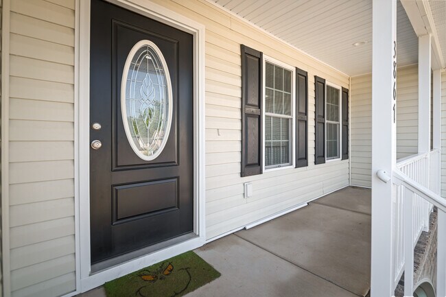 Building Photo - 3867 Perthshire Ln