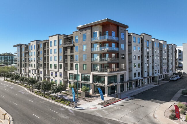 Building Photo - The Quincy at Kierland Building Photo - The Quincy at Kierland