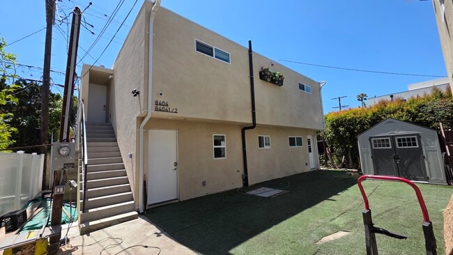 Building Photo - 8408 W 4th St