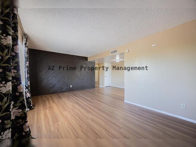 Foto del edificio - 4724 E PORTLAND ST, PHOENIX AZ
