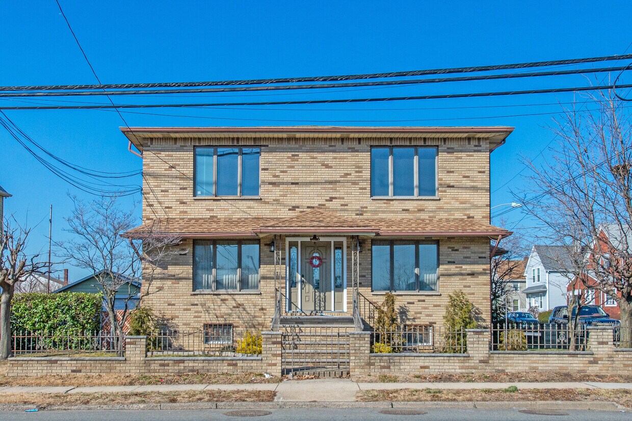 371 Outwater Ln Unit B, Saddle Brook, NJ 07663 Apartments in Saddle