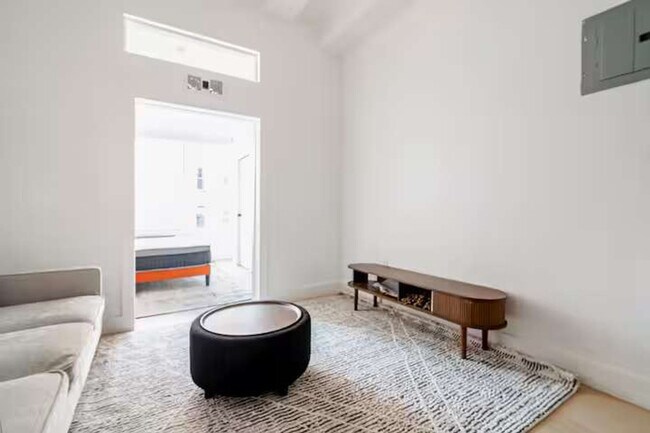 Foto del edificio - 19 St Marks Pl