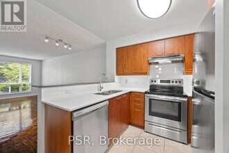Building Photo - 515 Rosewell Ave