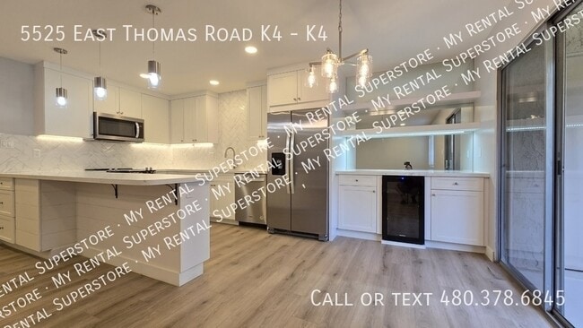 Building Photo - 5525 E Thomas Rd