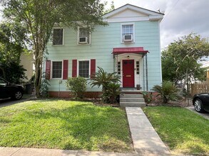 Building Photo - 2551-2547 Olive St