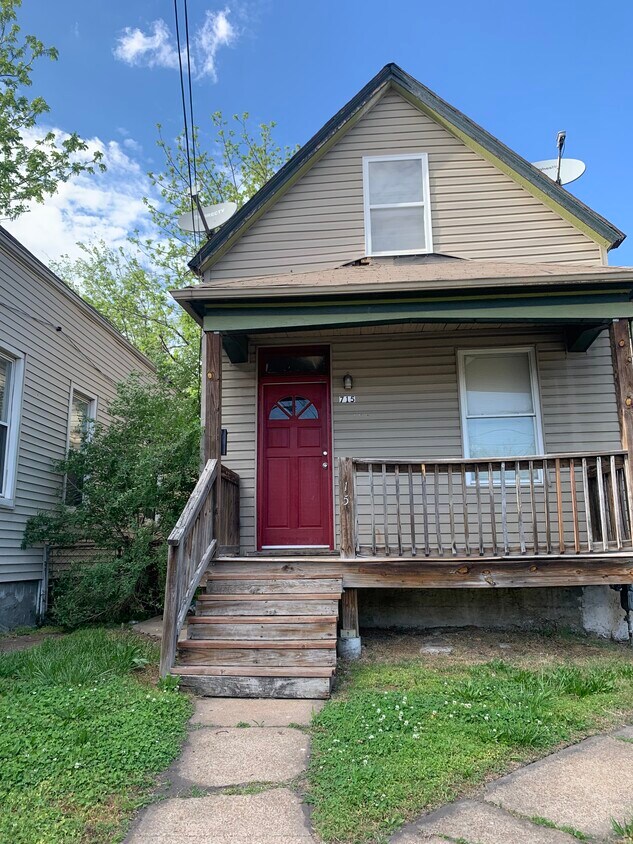 715 Doddridge St, Saint Louis, MO 63147 House Rental in Saint Louis