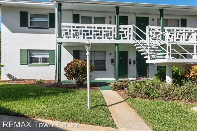 Building Photo - 2 br, 1 bath House - 1750 S Palmetto Ave #26