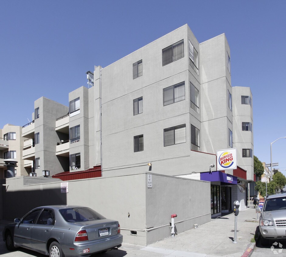 Building Photo - 1701-1727 Fillmore St