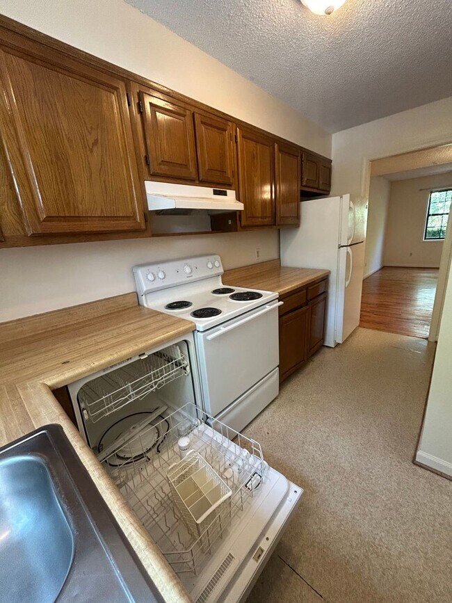 Foto del edificio - Townhome in the heart of Carrboro! First M...