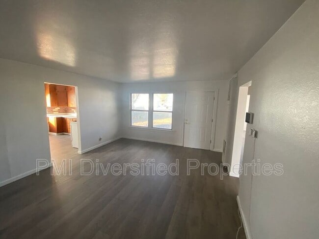 Building Photo - 1470 Franklin Ave