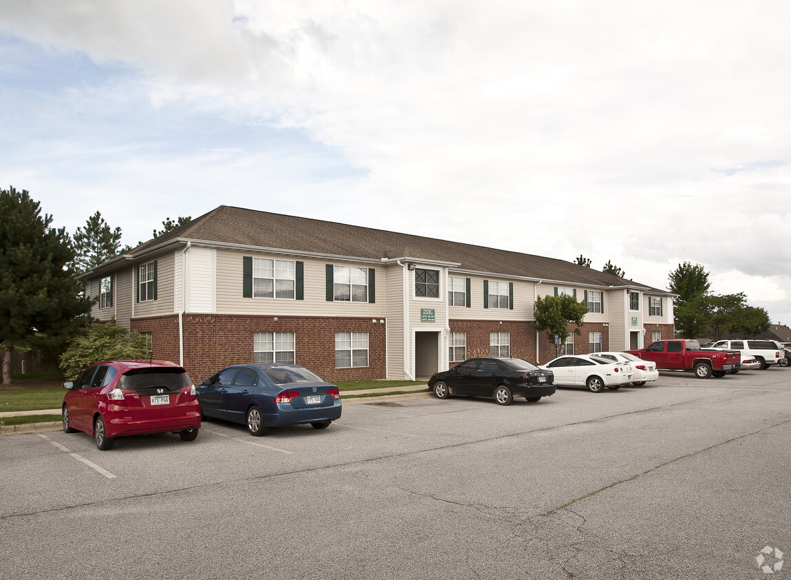 Primary Photo - Orchard Apartments