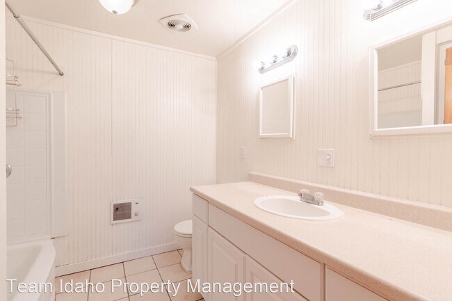 Foto del edificio - 5 br, 2 bath House - 1118 King Road