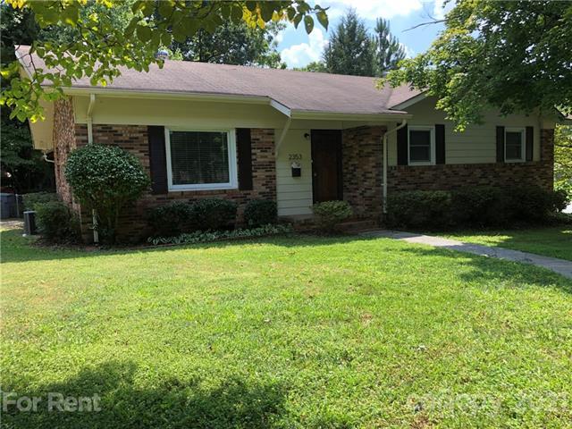 Building Photo - 2352 Birchcrest Dr