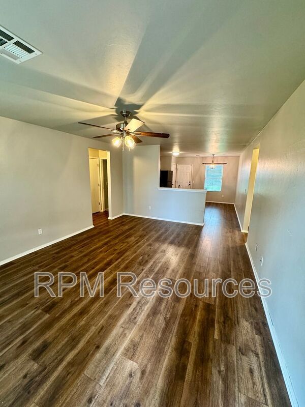 Building Photo - 1840 Schooner Rd