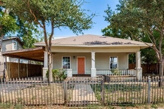 Building Photo - 409 Sunset Ave