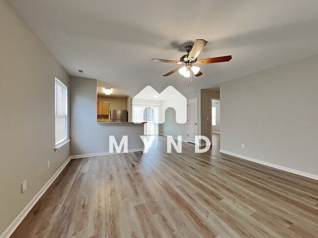 Building Photo - 206 English Hills Dr