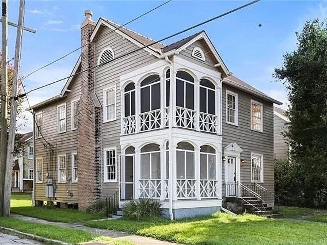 Primary Photo - 3 Bedroom Duplex in New Orleans