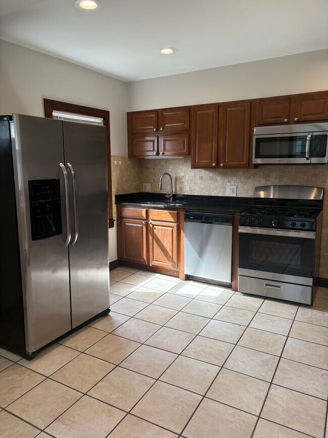 Foto del edificio - 35-37-37 W Como Ave