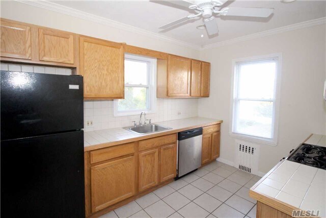 Foto del edificio - 329 Beech St