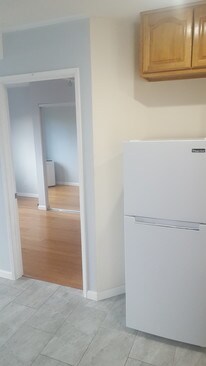 Kitchen - Refrigerator Included - 18730 Brookhurst St