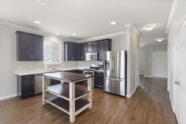 Building Photo - 3012 Montserrat Creek Dr