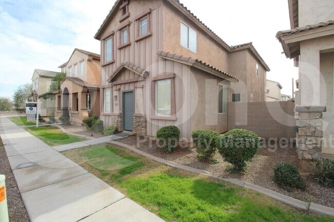 Foto del edificio - 5149 W Warner St